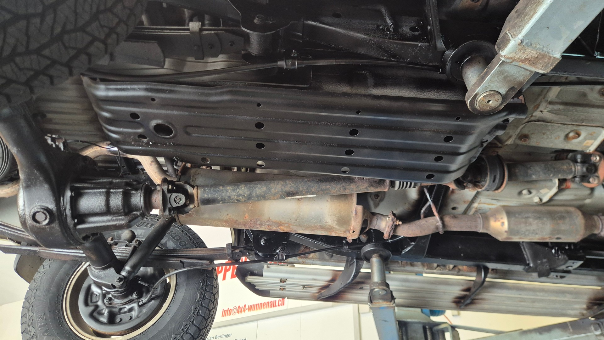 MAZDA BT-50 2.5 CD Tornado 4x4-image-13