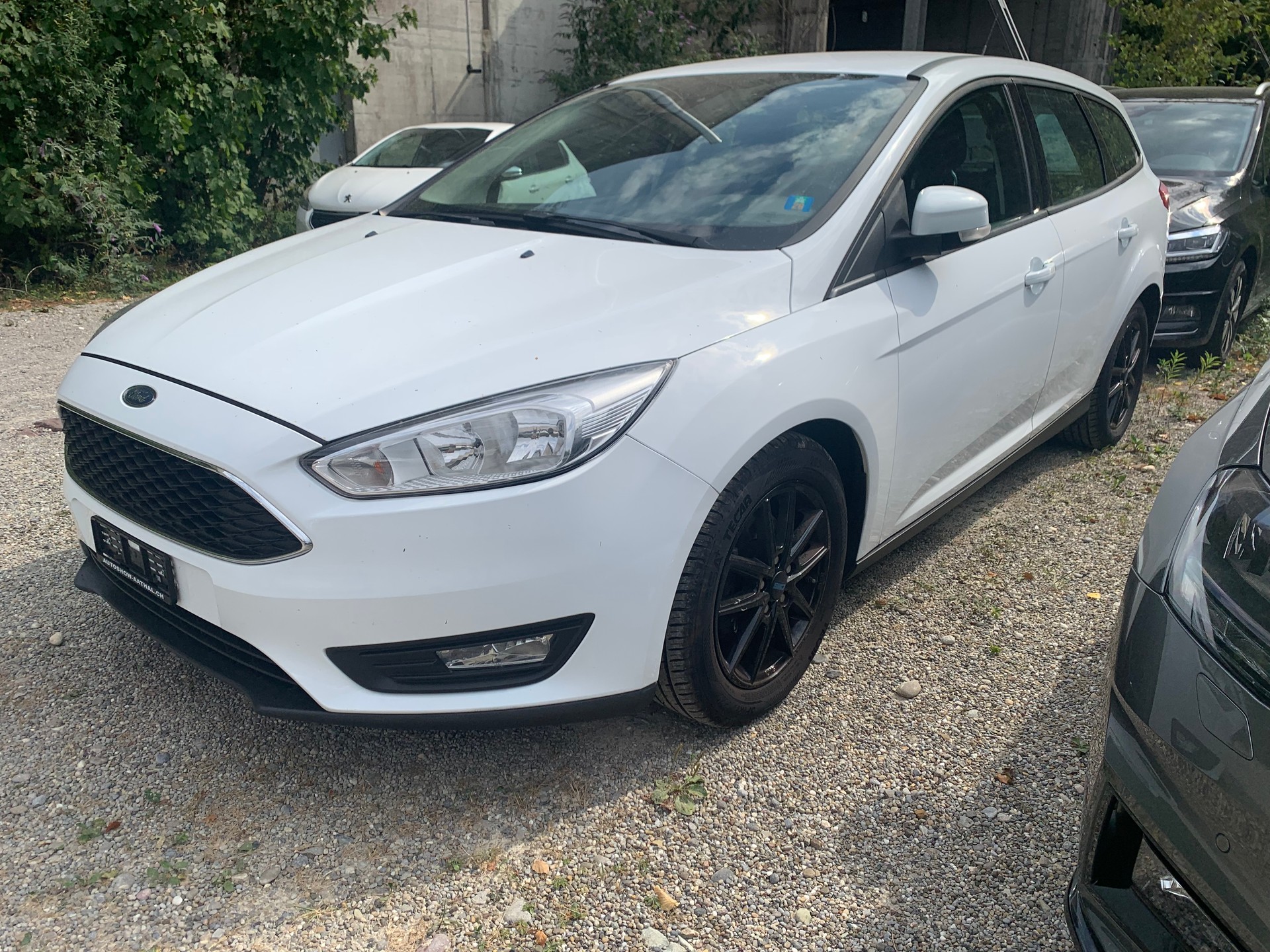 FORD Focus 1.5 TDCi Titanium PowerShift-image-1