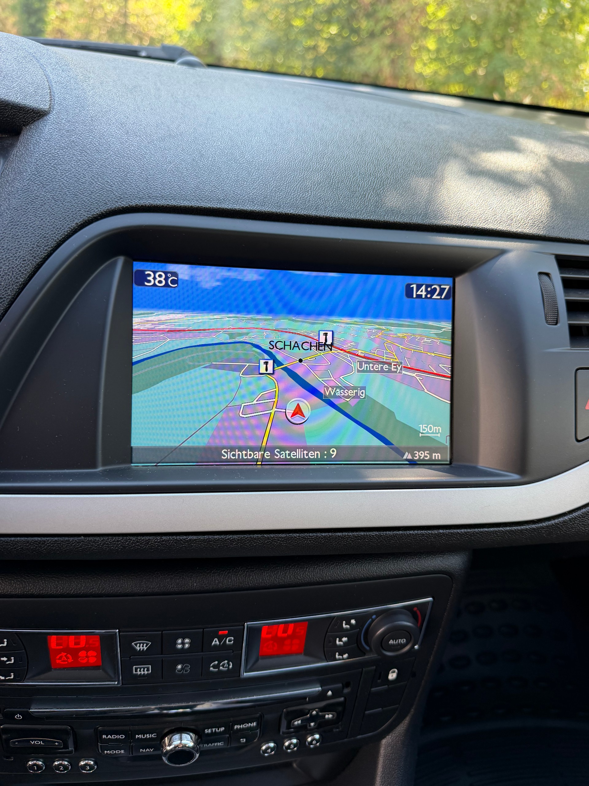 CITROEN C5 Tourer 1.6 e-HDi Attraction EGS6-image-6
