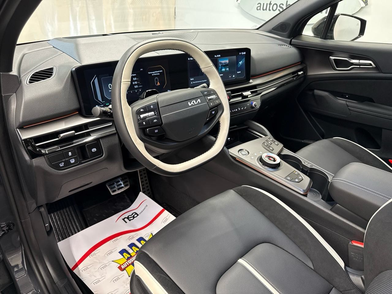 KIA Sportage 1.6T-GDi HEV GT-Line 4x4 A-image-2