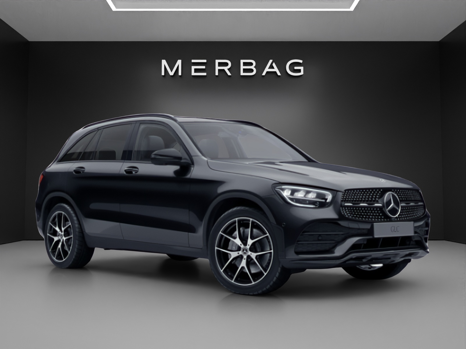 MERCEDES-BENZ GLC 300 e AMG Line 4Matic 9G-Tronic-image-0