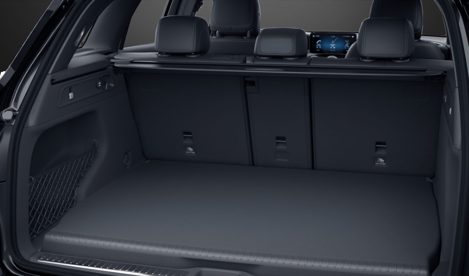 MERCEDES-BENZ GLC 300 e AMG Line 4Matic 9G-Tronic-image-10
