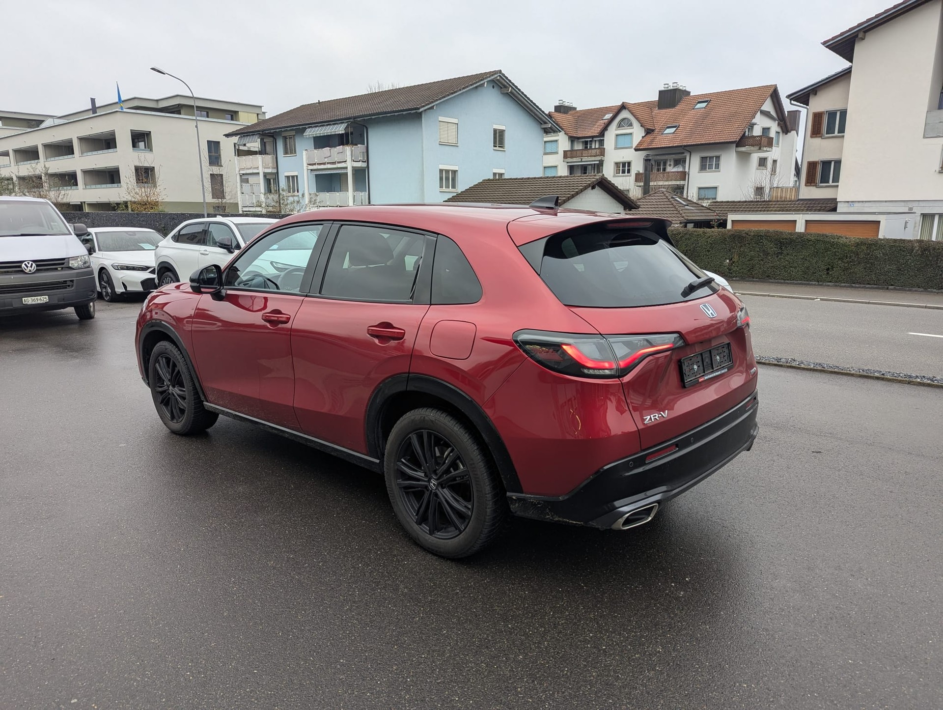 HONDA ZR-V 2.0i MMD Hybrid Advance Automatic-image-3
