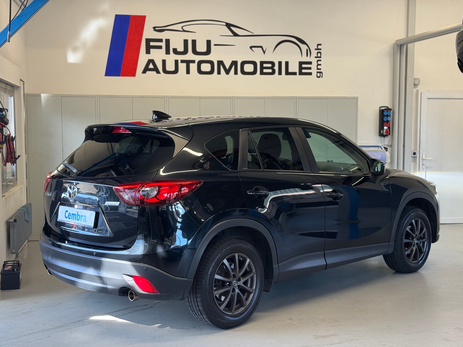 MAZDA CX-5 2.0 Ambition FWD-image-3