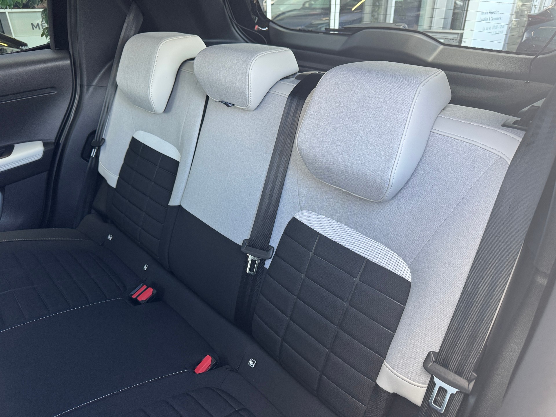 CITROEN e-C3 Aircross 44kWh Max-image-17