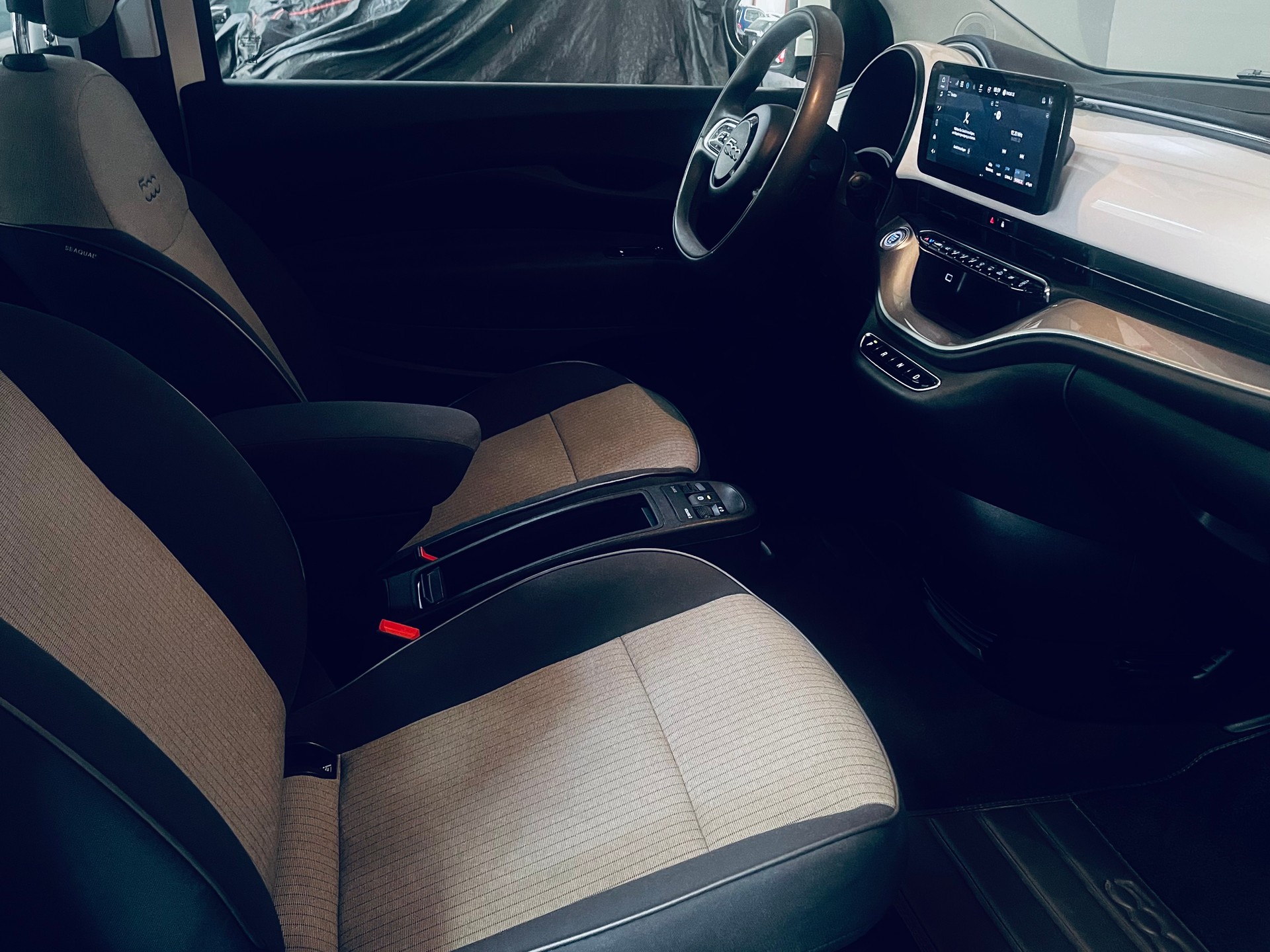 FIAT 500 electric 87 kW Icon-image-13