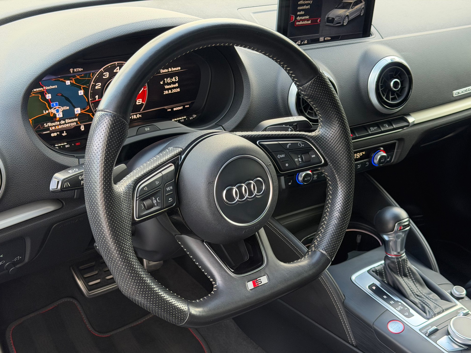 AUDI S3 quattro-image-7