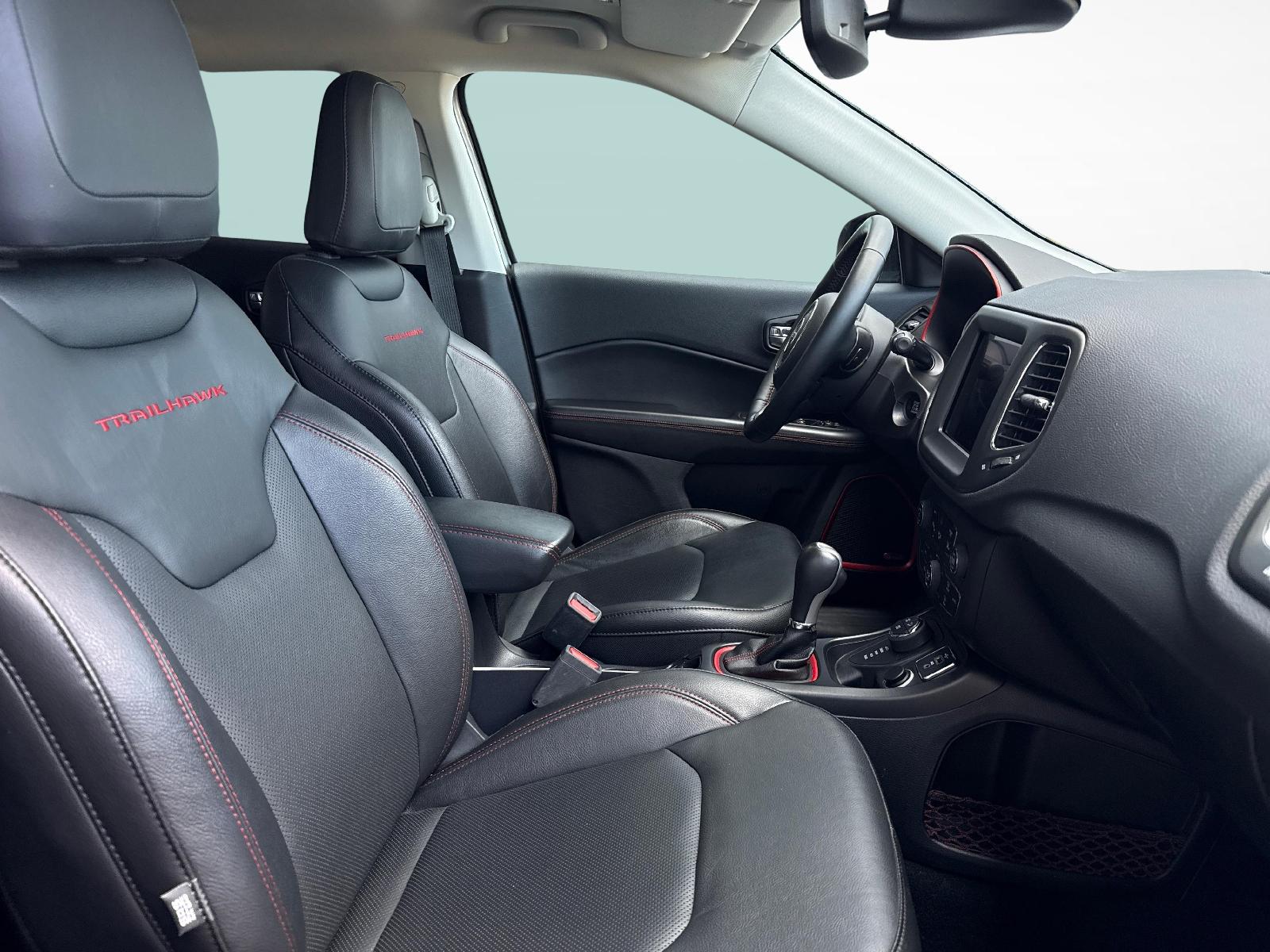 JEEP Compass 2.0 CRD Trailhawk AWD-image-9