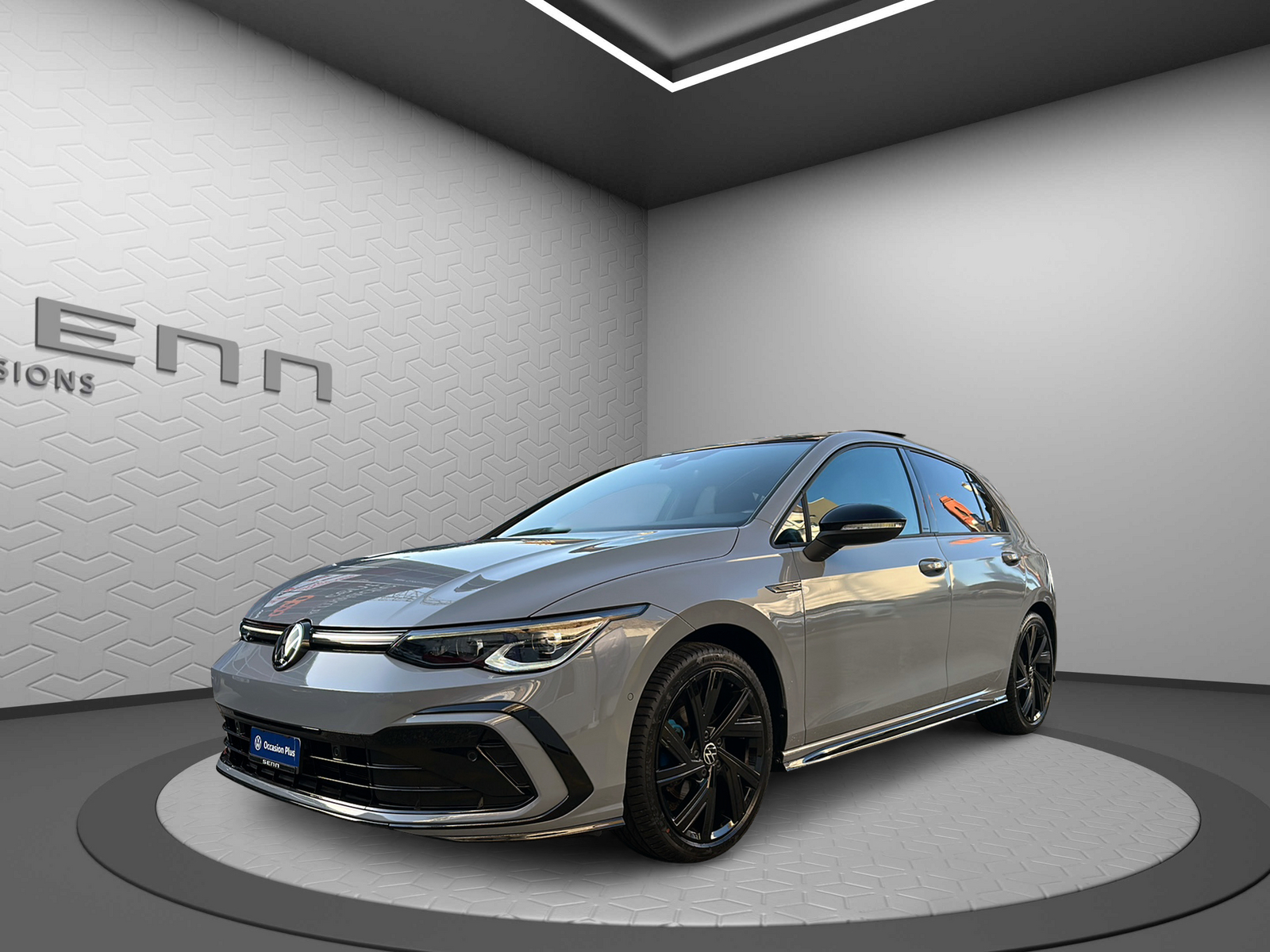 VW Golf 1.5 TSI ACT R-Line-image-0