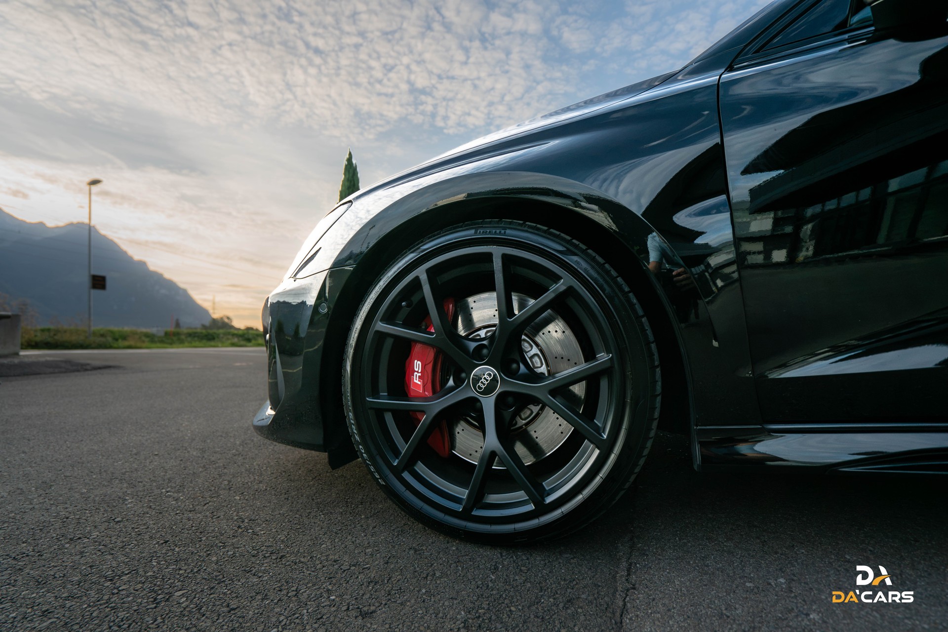 AUDI RS3 Sportback 2.5 TSI quattro S-tronic-image-5