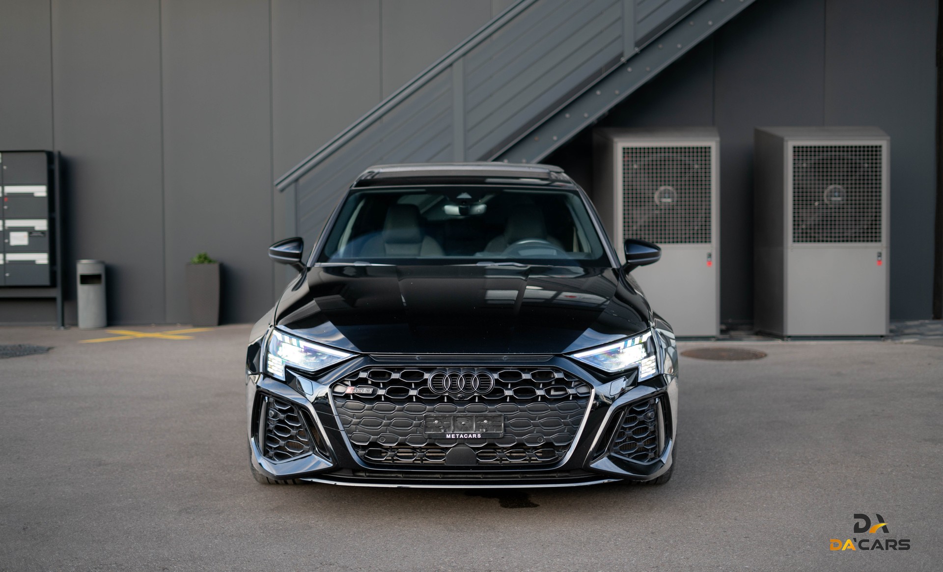 AUDI RS3 Sportback 2.5 TSI quattro S-tronic-image-1