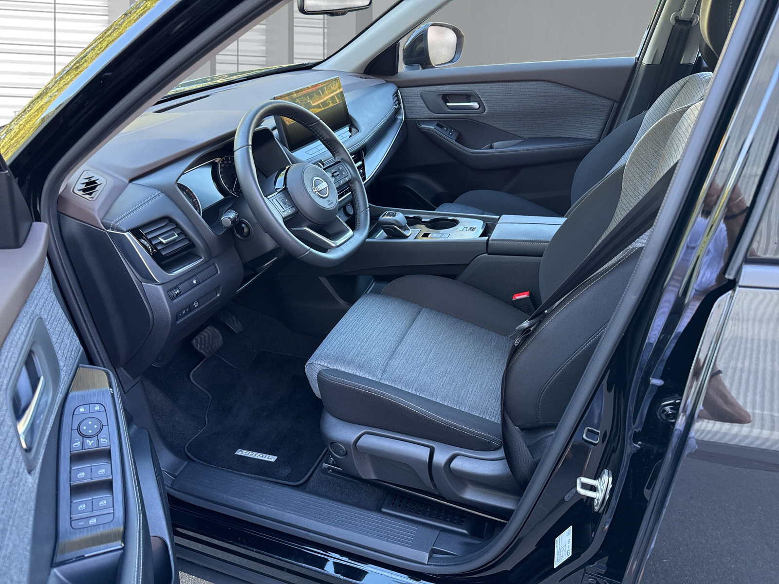 NISSAN X-Trail 1.5 VC-T MHEV Acenta-image-10