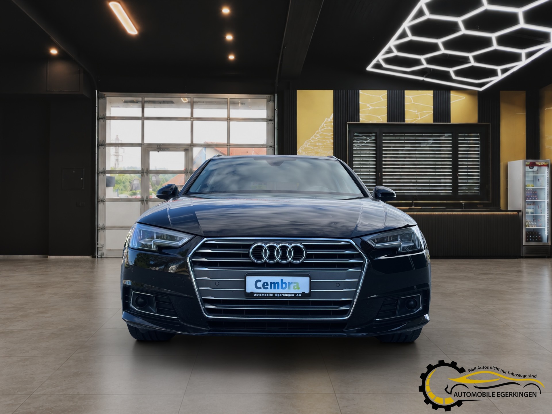 AUDI A4 Avant 2.0 TDI Sport S-tronic-image-1