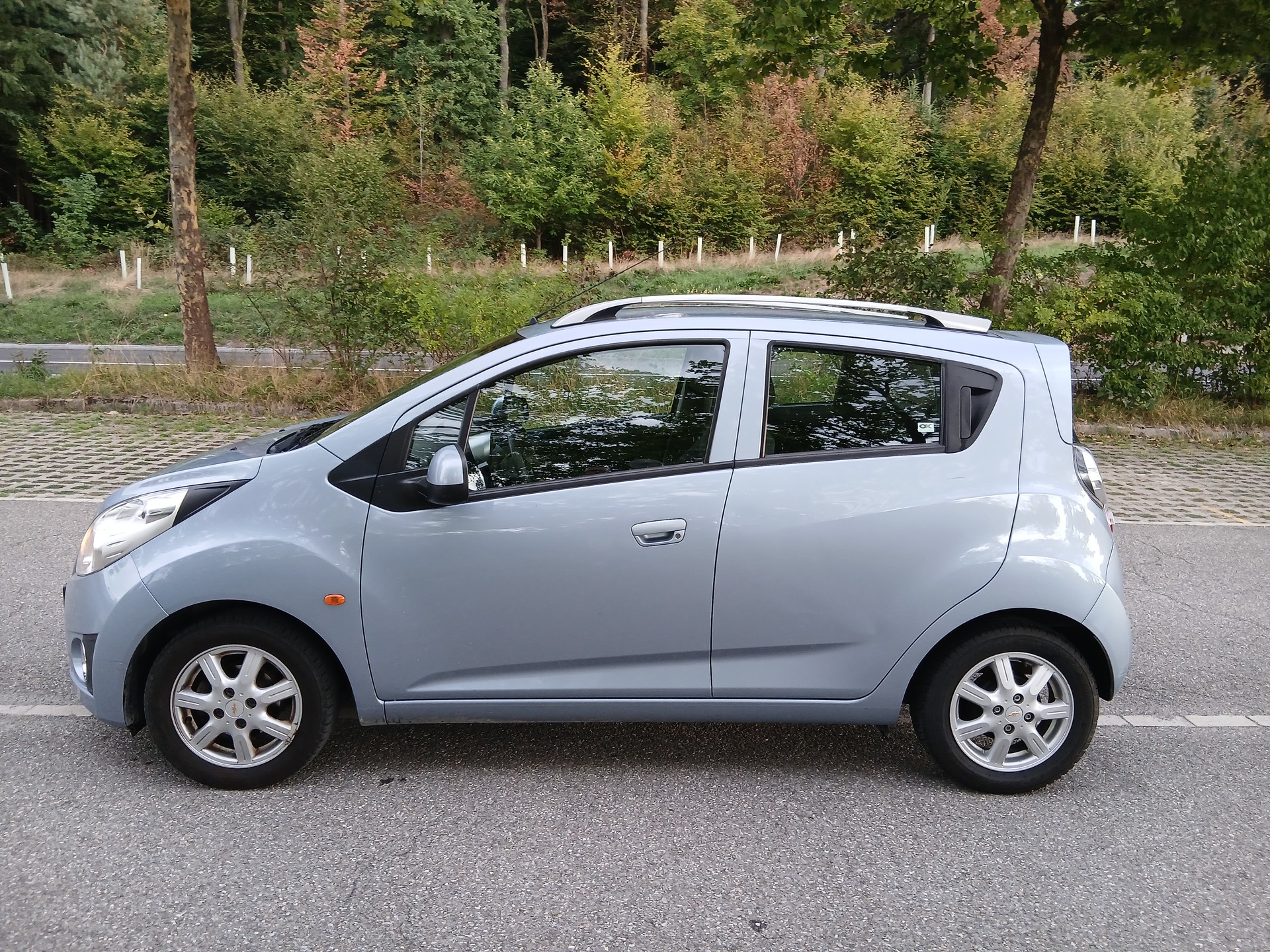 CHEVROLET Spark 1.0 LS-image-1