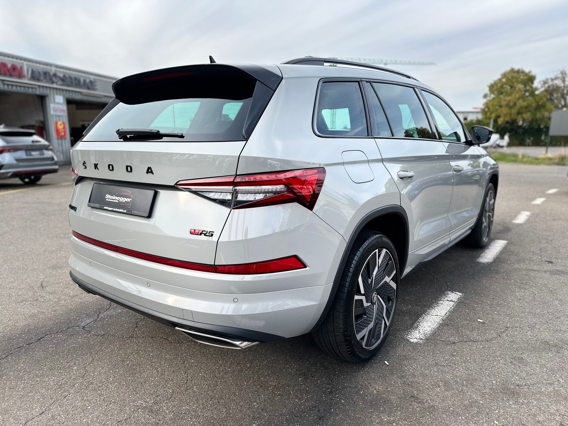 SKODA Kodiaq 2.0 TSI 4x4 RS-image-10