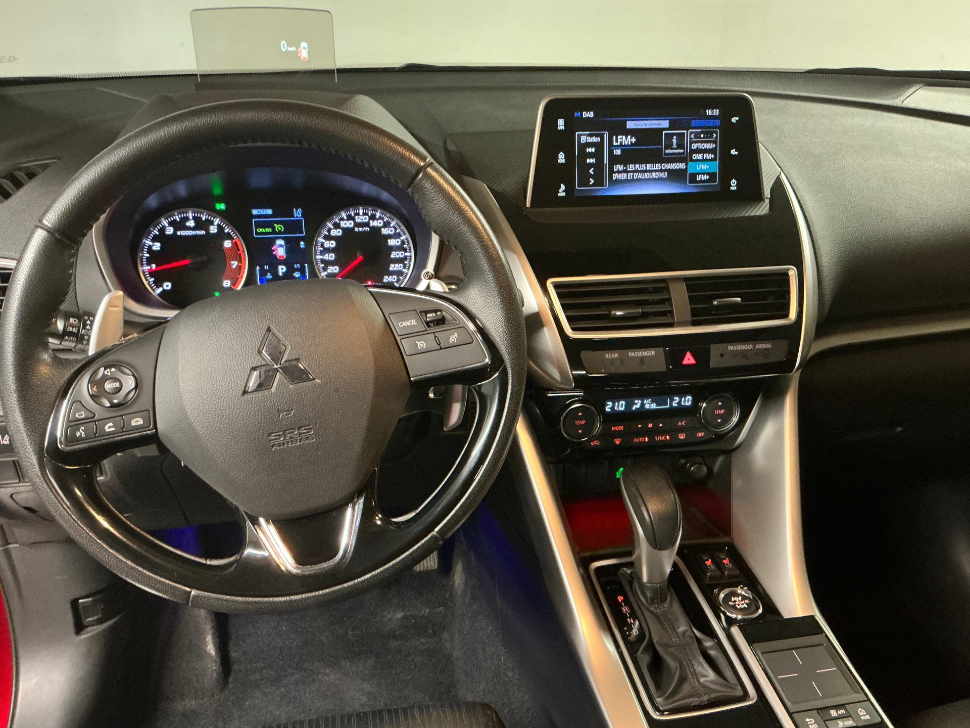 MITSUBISHI Eclipse Cross 1.5 T Style 4x4-image-11