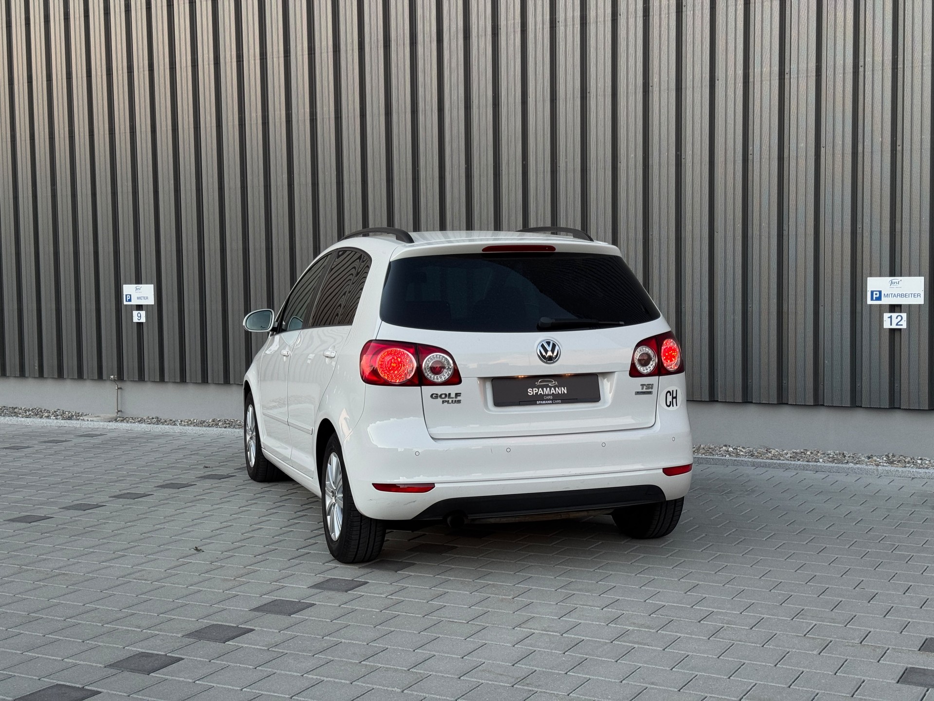 VW Golf Plus 1.2 TSI BMT Comfortline-image-5