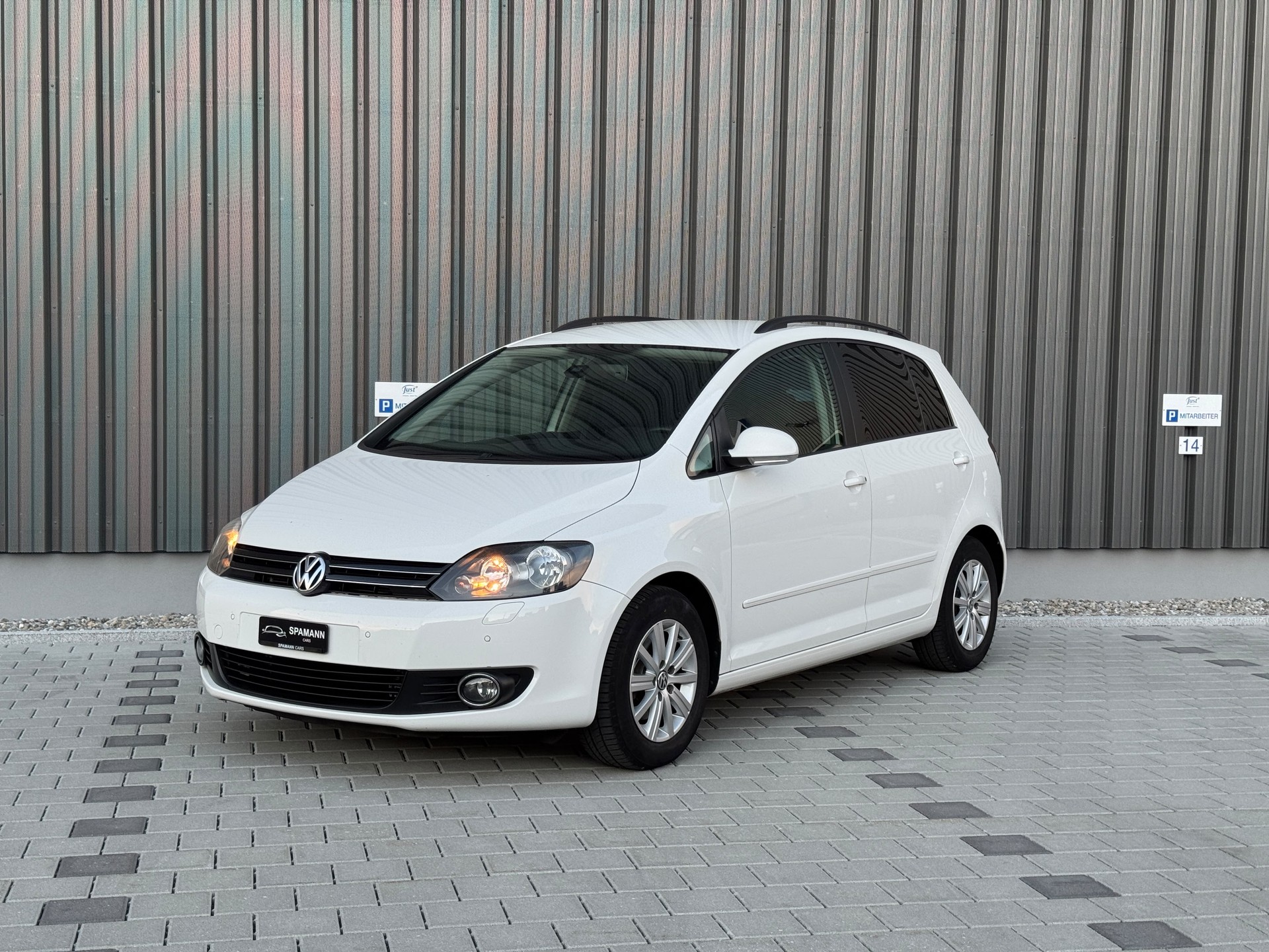 VW Golf Plus 1.2 TSI BMT Comfortline-image-0
