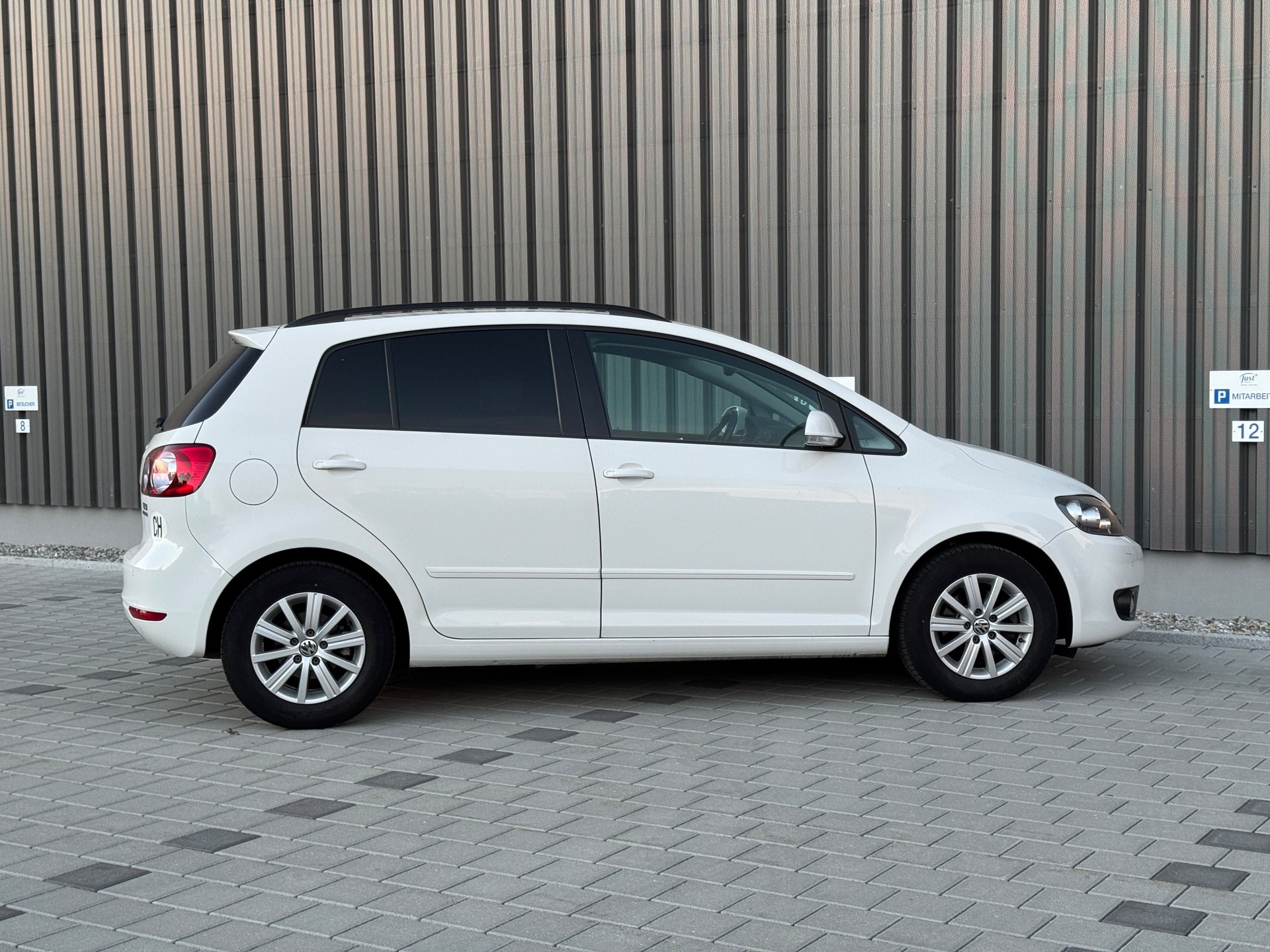 VW Golf Plus 1.2 TSI BMT Comfortline-image-8
