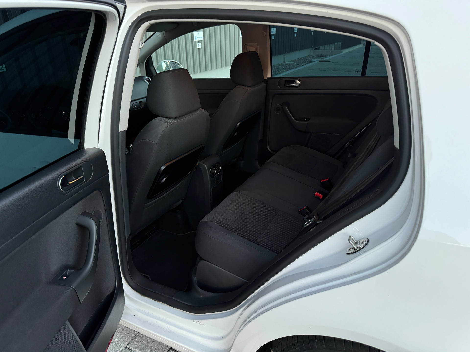 VW Golf Plus 1.2 TSI BMT Comfortline-image-13