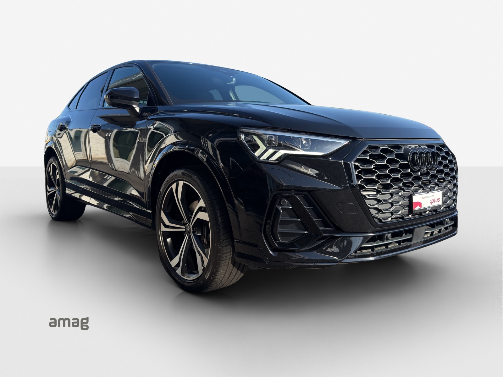 AUDI Q3 Sportback 35 TFSI S line Attraction S-tronic-image-5