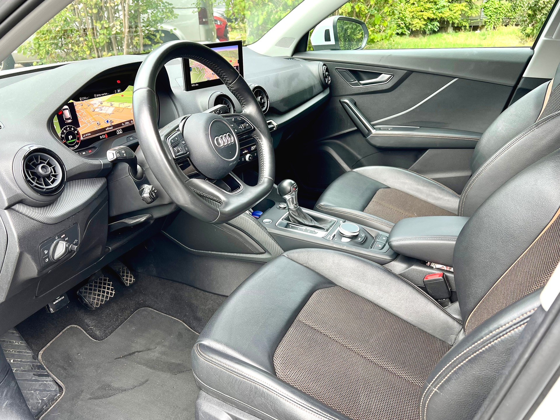 AUDI 1.4 TFSI S tronic-image-3