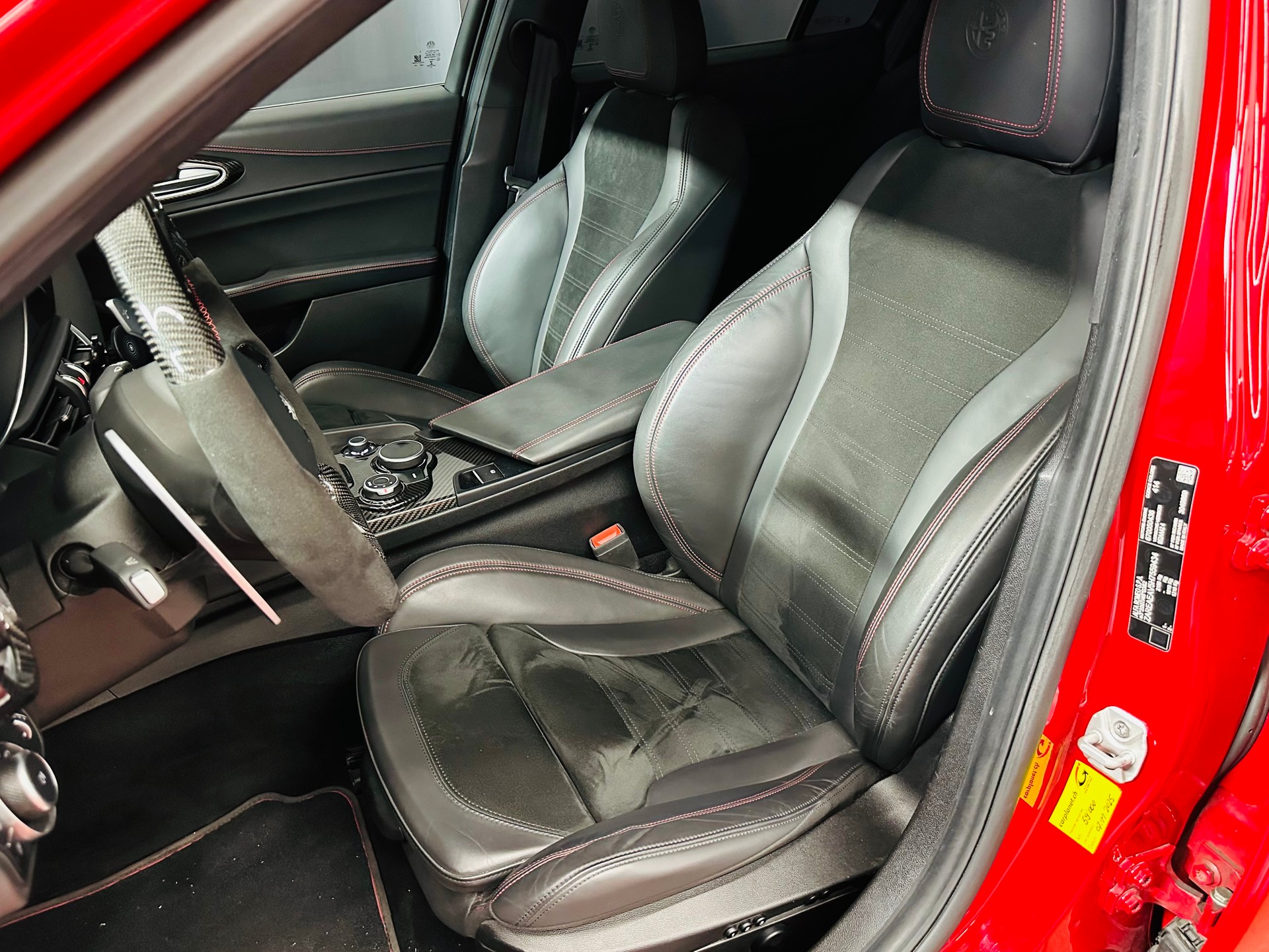 ALFA ROMEO Giulia 2.9 V6 Quadrifoglio Rosso Alfa Automatic-image-13