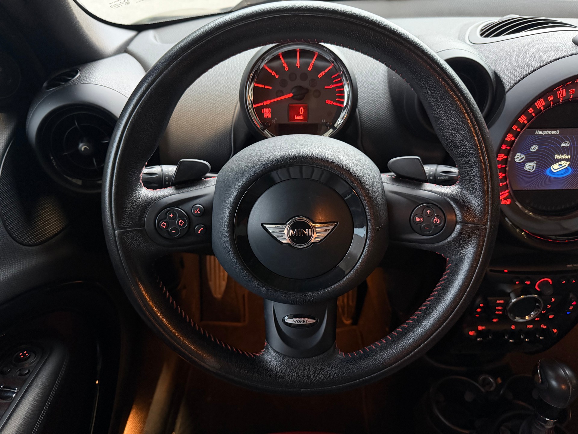 MINI Countryman John Cooper Works ALL4 Snowhill Steptr.-image-10