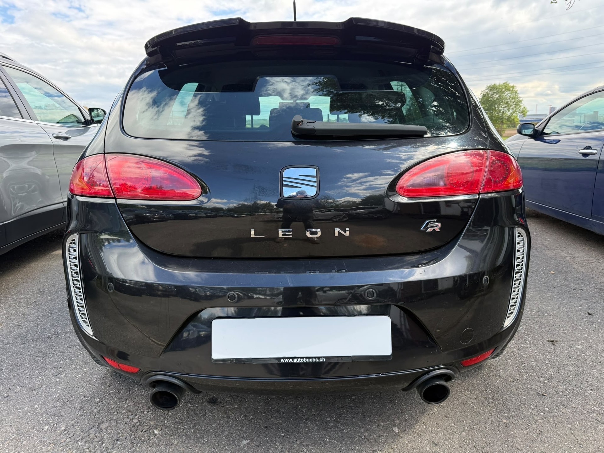 SEAT Leon 2.0 TSI FR-image-4
