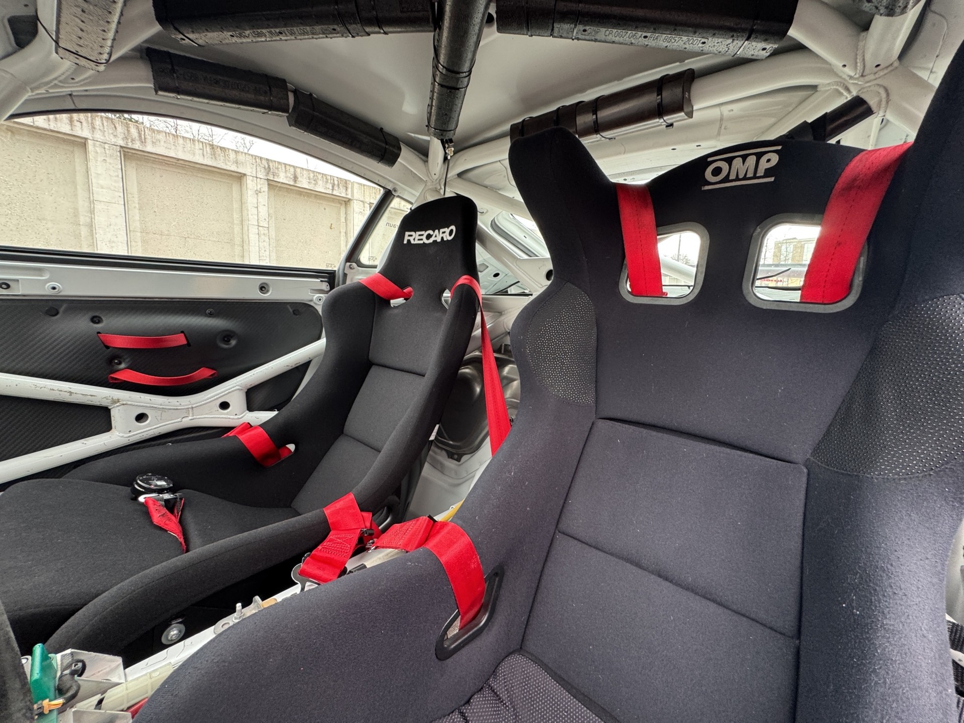 PORSCHE Cayman (981) GT4 Clubsport-image-17