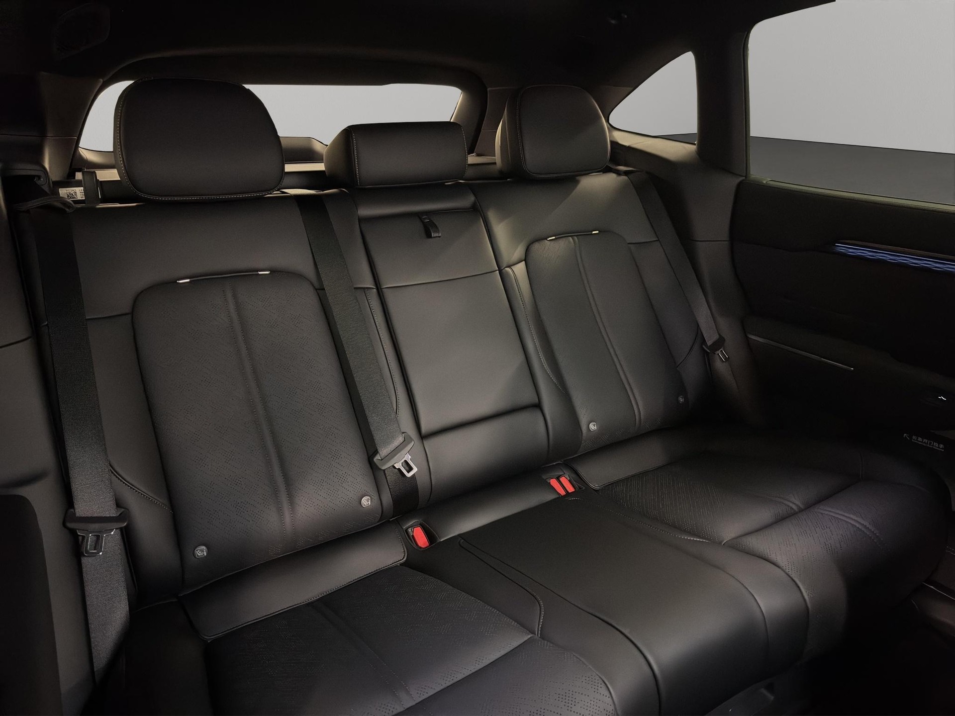 ZEEKR 7X Privilege AWD-image-9