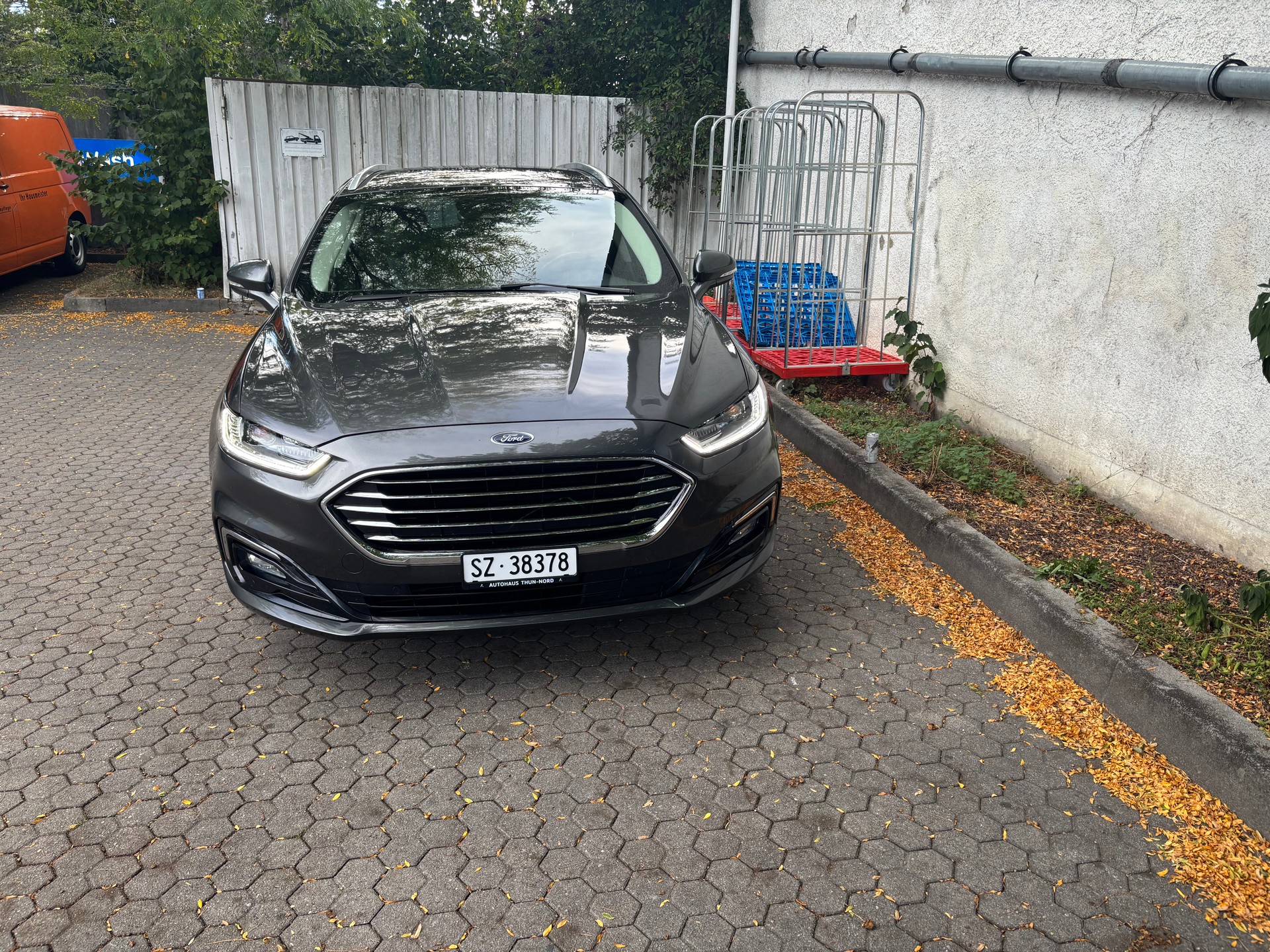 FORD 2.0 HEV 187 Vignale-image-2
