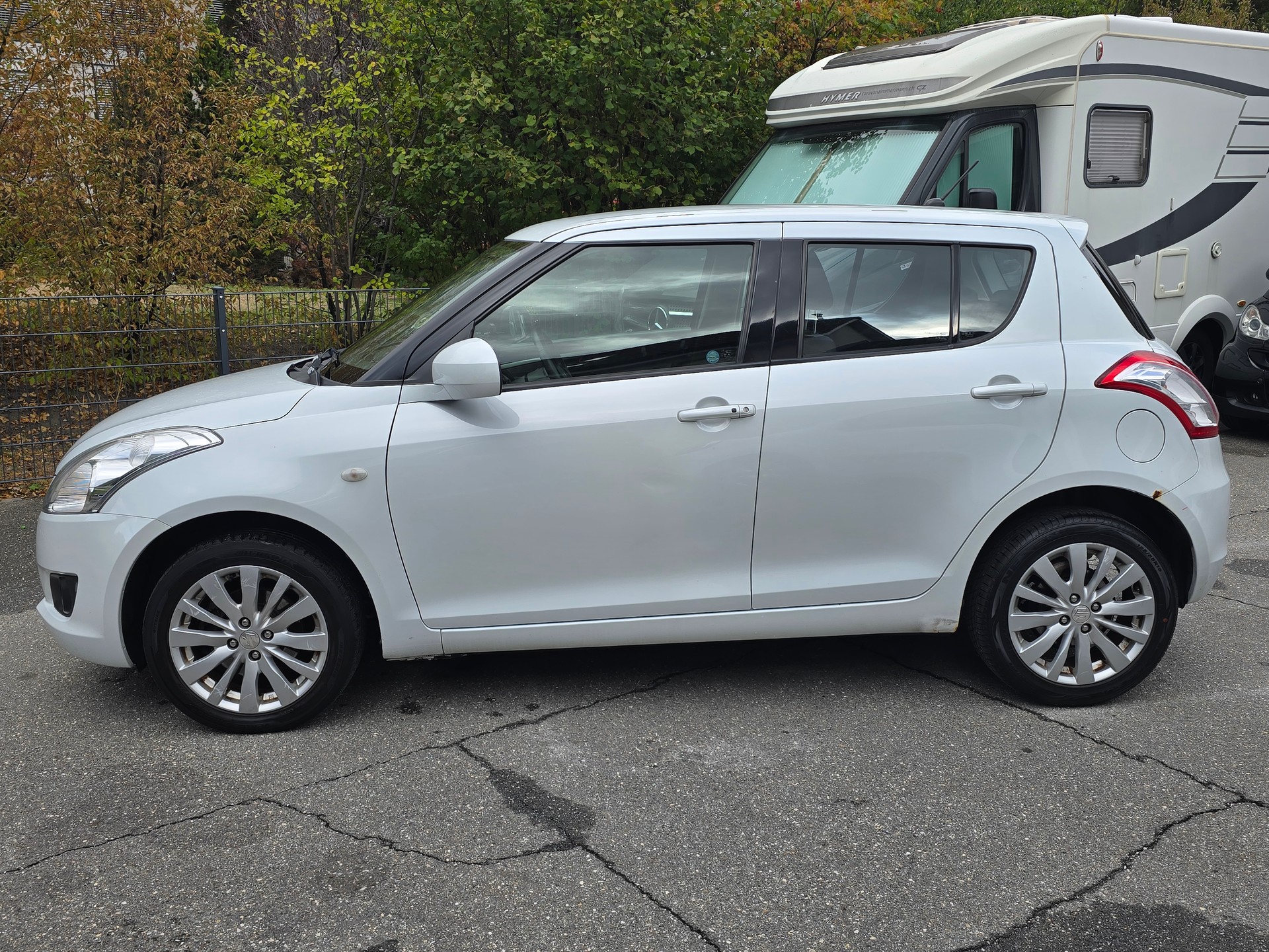 SUZUKI Swift 1.2i 16V GL 4x4-image-8
