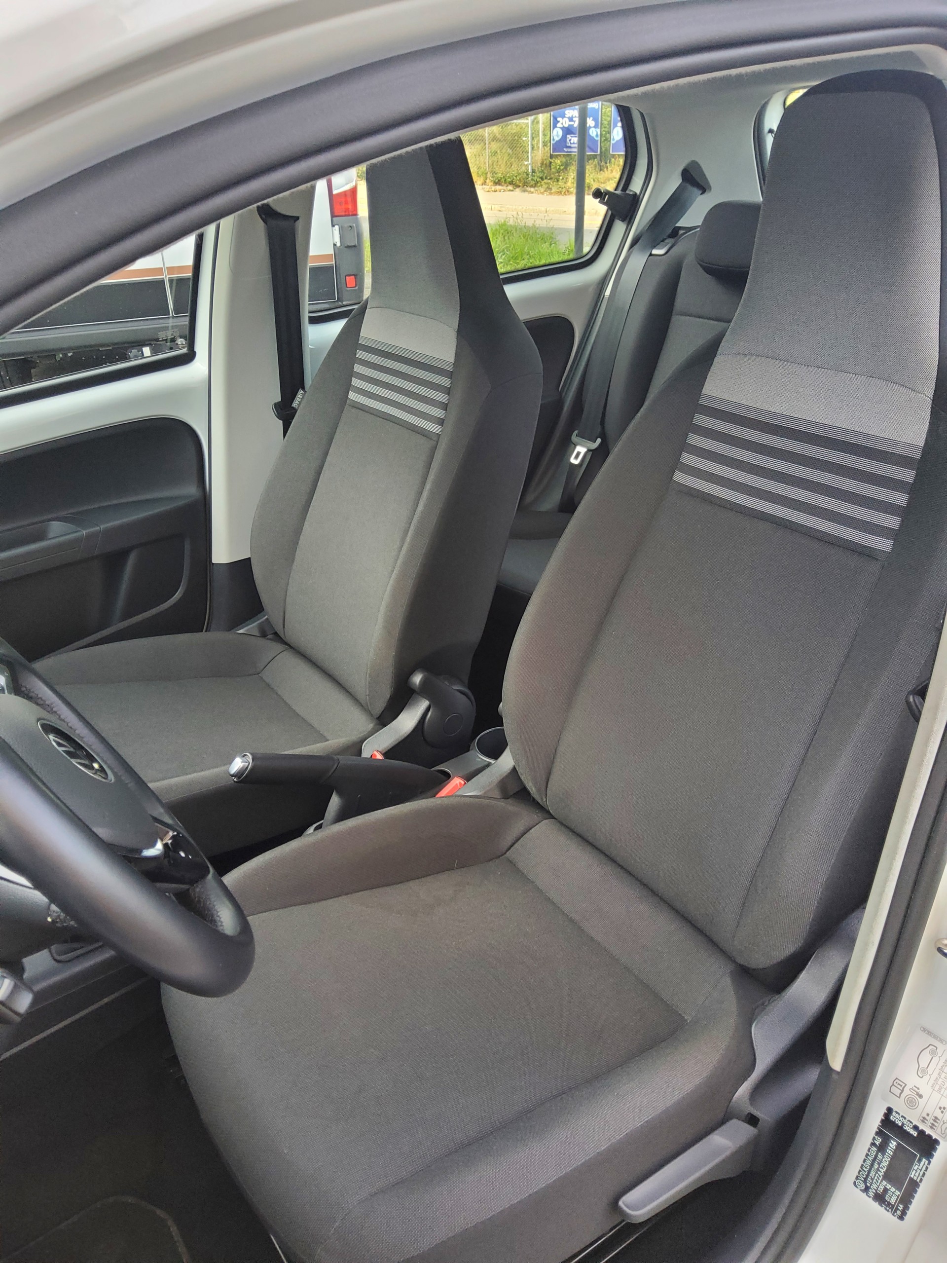 VW Up 1.0 MPI move up-image-6