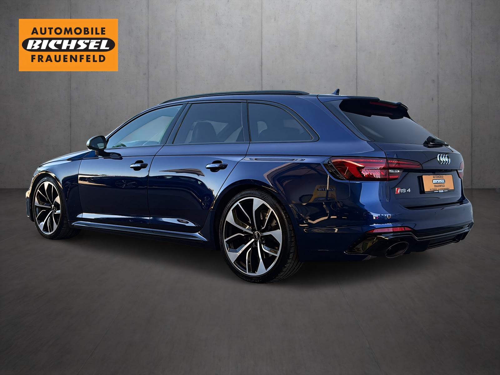 AUDI RS4 Avant 2.9 TFSI qu*CH Auslieferung,Vollausstattung*-image-2