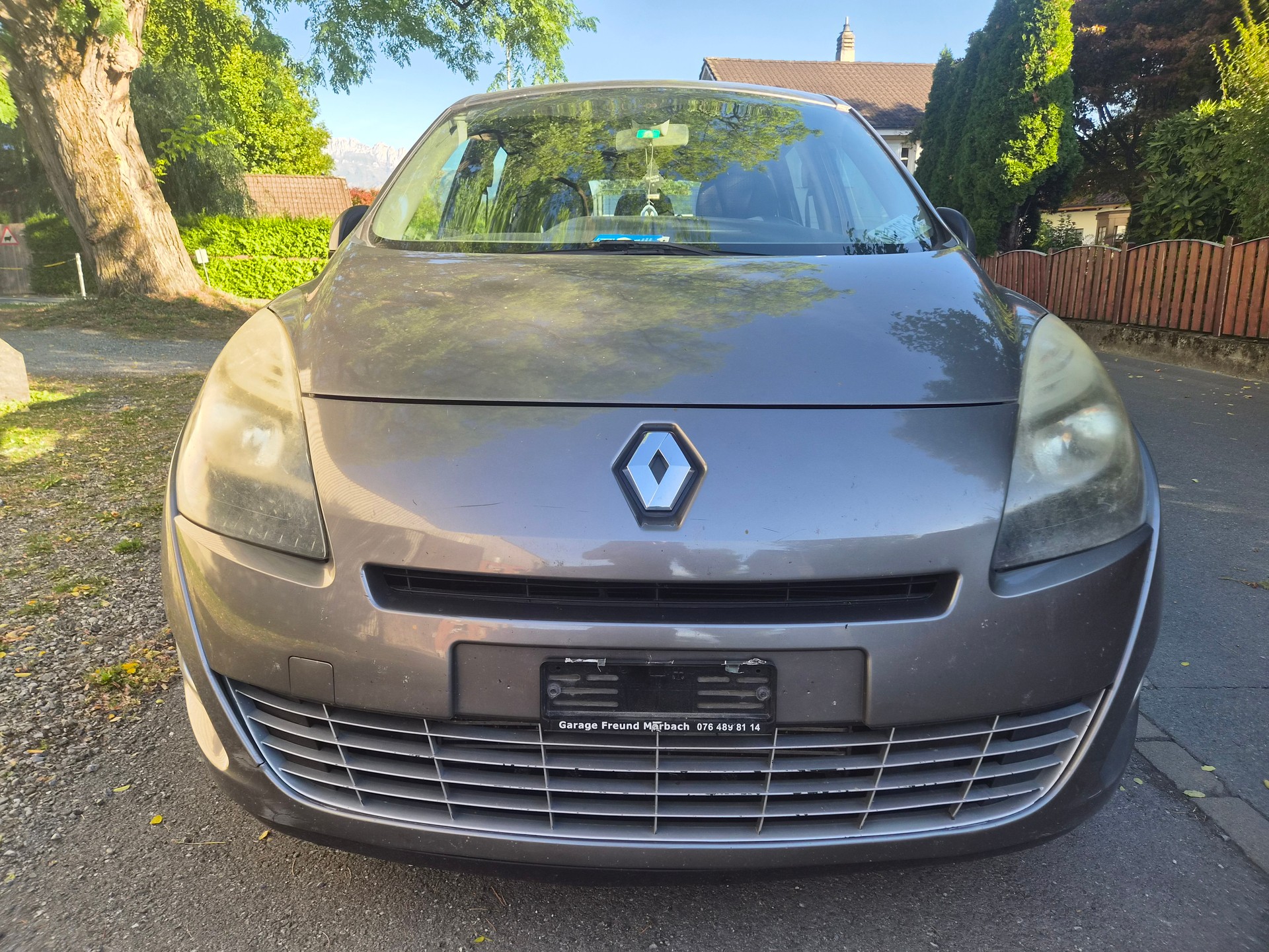 RENAULT Grand Scénic 1.4 16V Turbo Expression-image-2