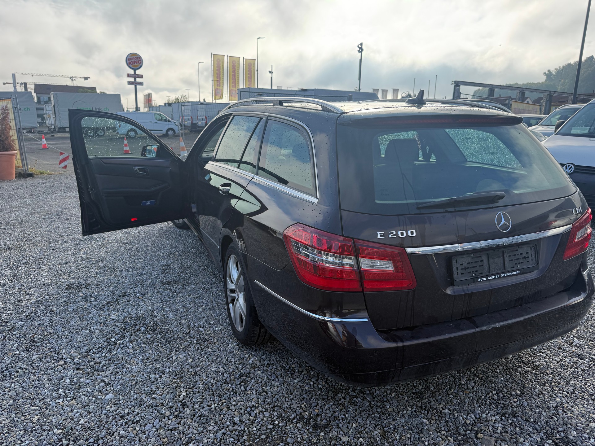 MERCEDES-BENZ E 200 CDI BlueEfficiency My Star Automatic-image-2