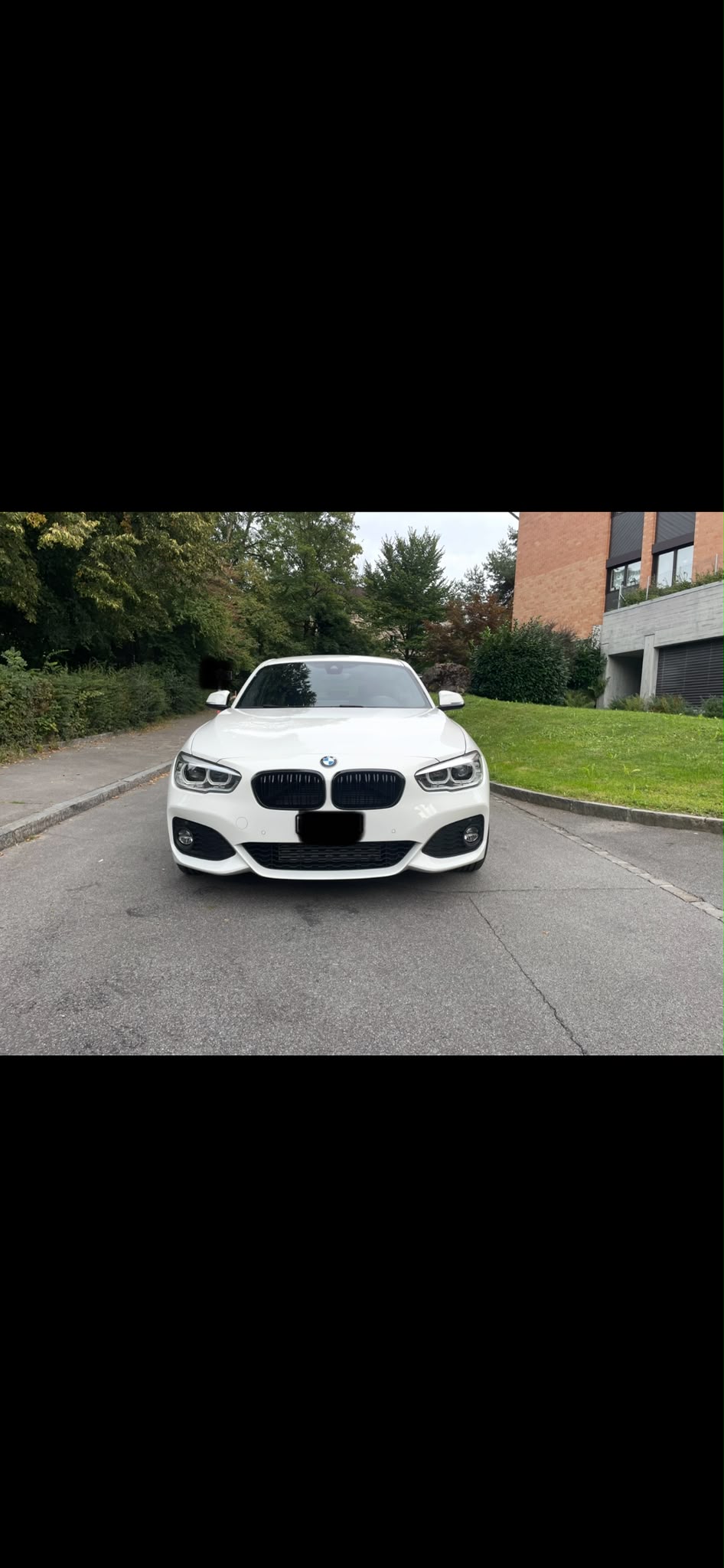 BMW 120d xDrive M Sport Steptronic-image-3