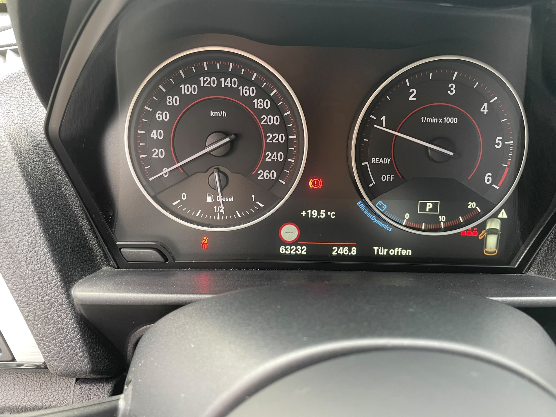 BMW 120d xDrive M Sport Steptronic-image-9