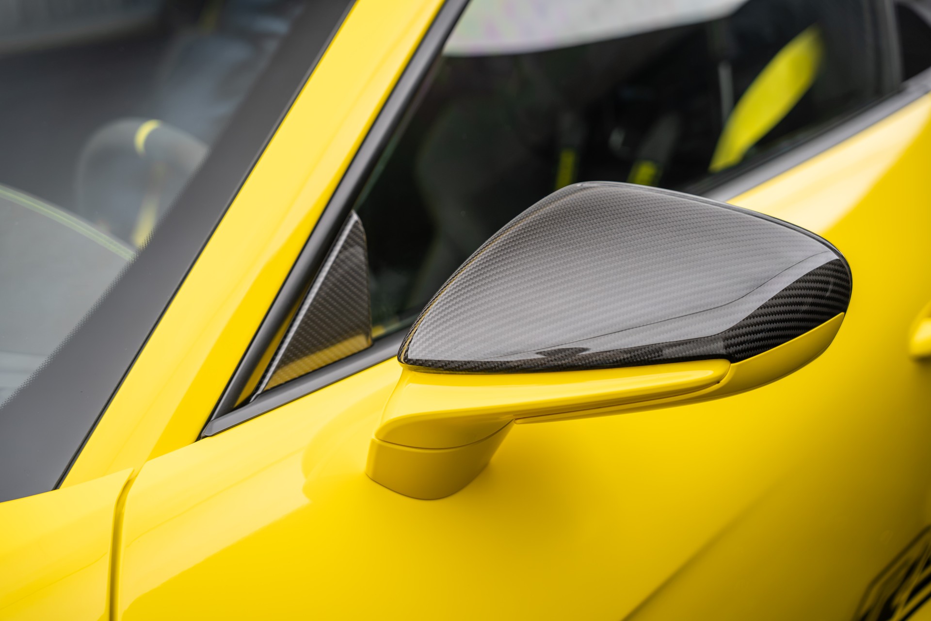 PORSCHE 911 GT3 RS Weissach-image-7