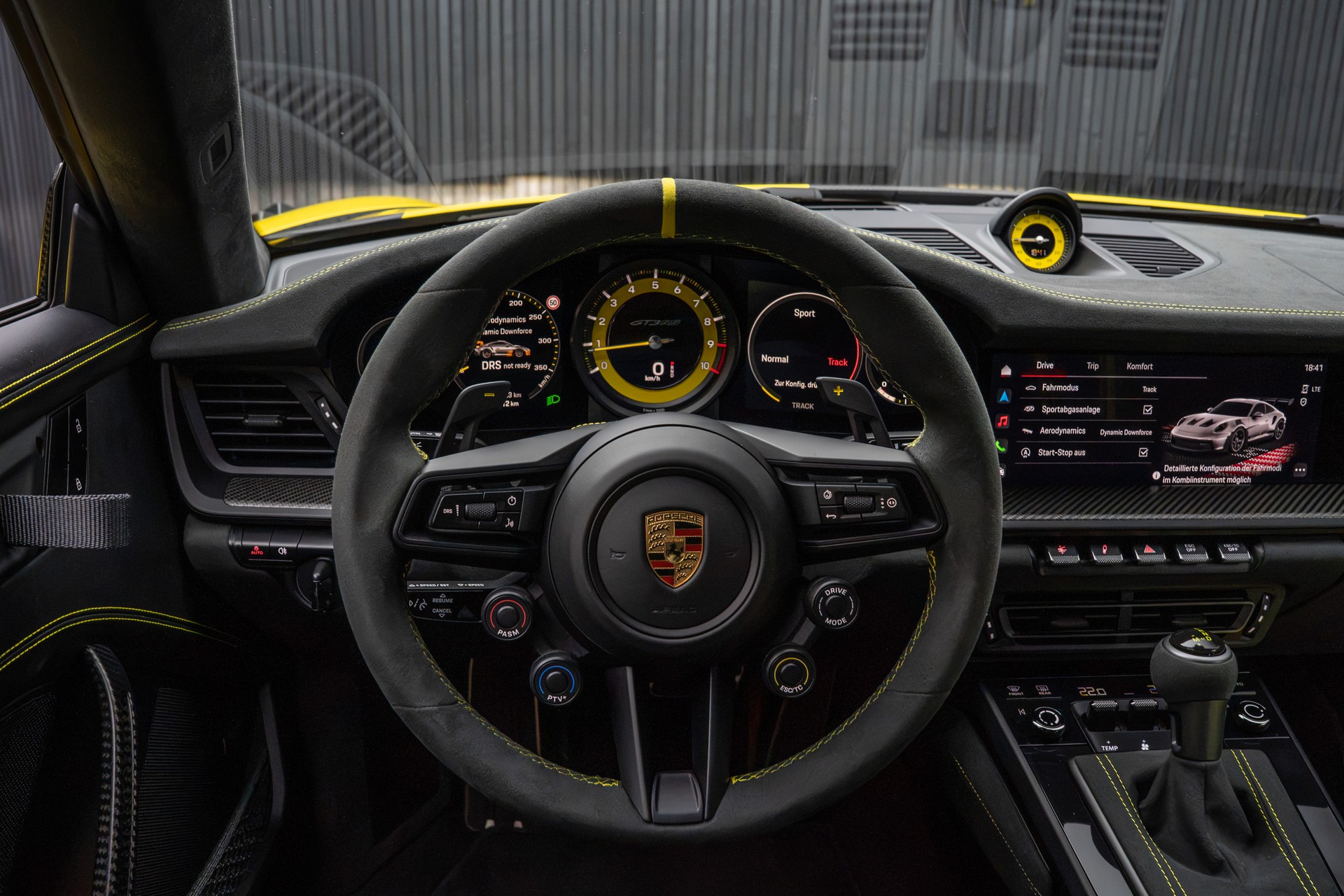 PORSCHE 911 GT3 RS Weissach-image-13
