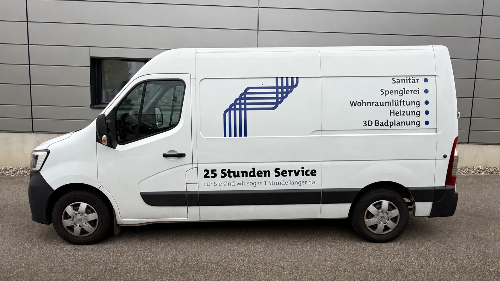 RENAULT Master T35 2.3dCi 135 L2H3-image-1
