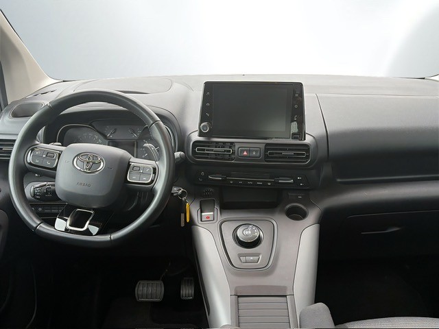 TOYOTA Proace City Verso 1.2 Trend Medium Automatik-image-4