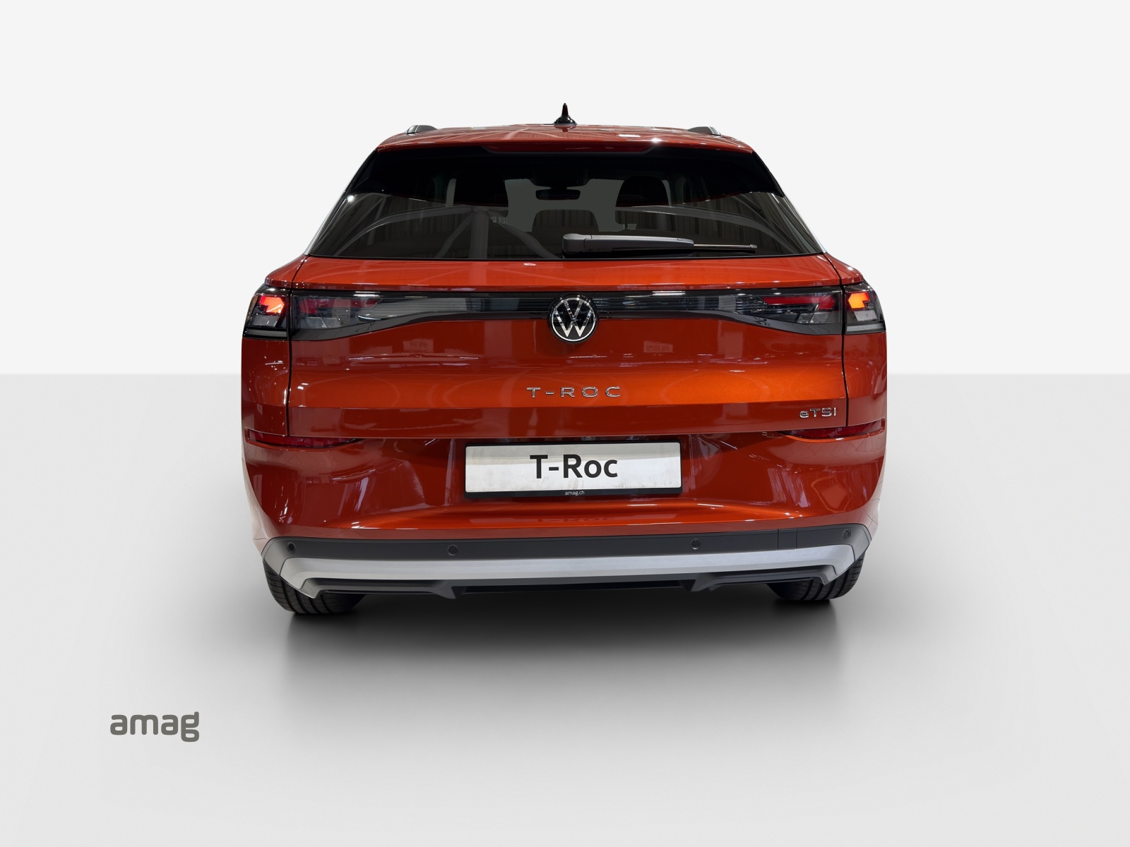 VW T-Roc 1.5 eTSI mHEV Life DSG-image-3
