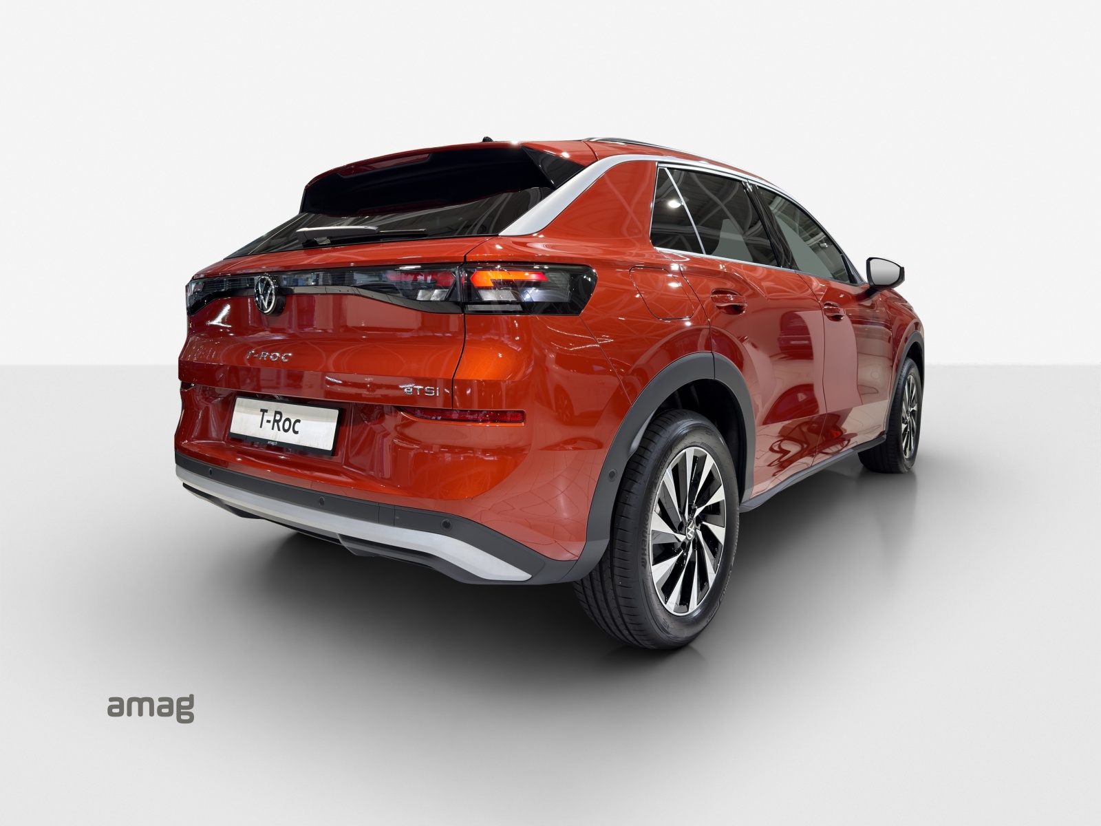 VW T-Roc 1.5 eTSI mHEV Life DSG-image-4