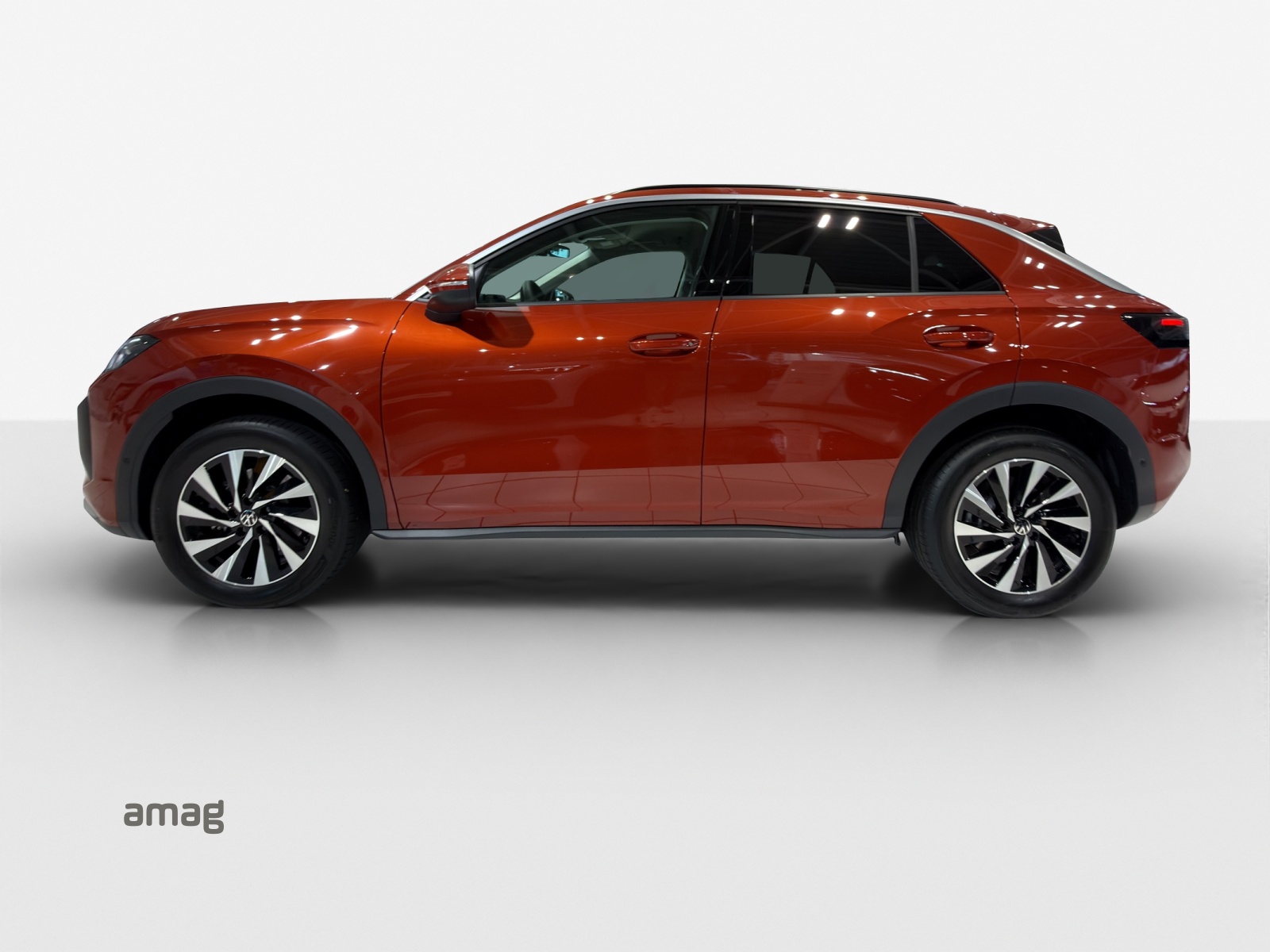 VW T-Roc 1.5 eTSI mHEV Life DSG-image-1