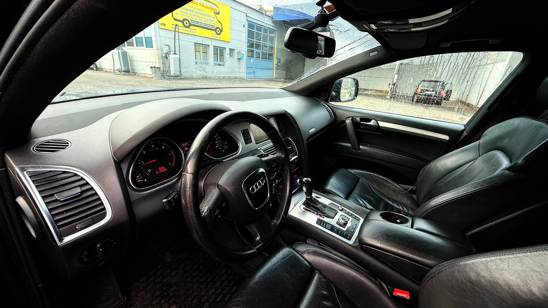 AUDI Q7 3.0 TDI quattro tiptronic-image-8