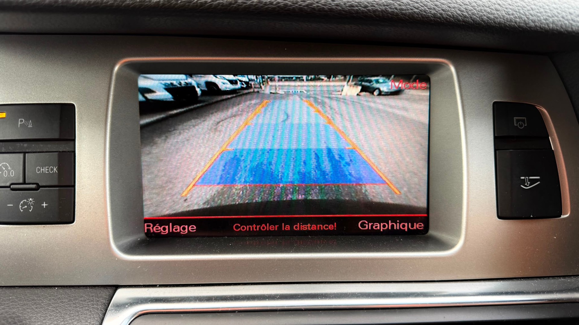 AUDI Q7 3.0 TDI quattro tiptronic-image-9