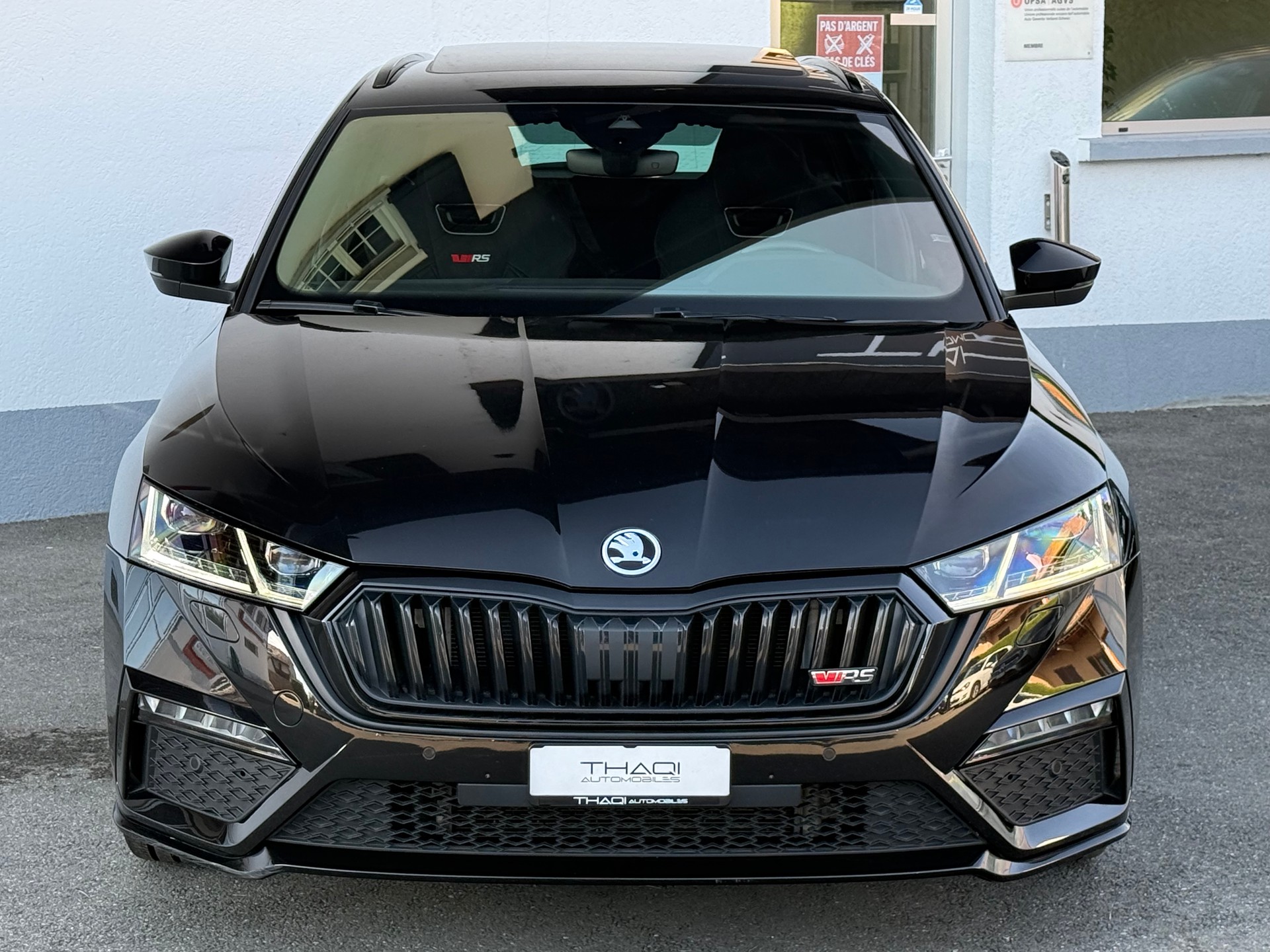 SKODA Octavia Combi 2.0 TSI DSG RS-image-6
