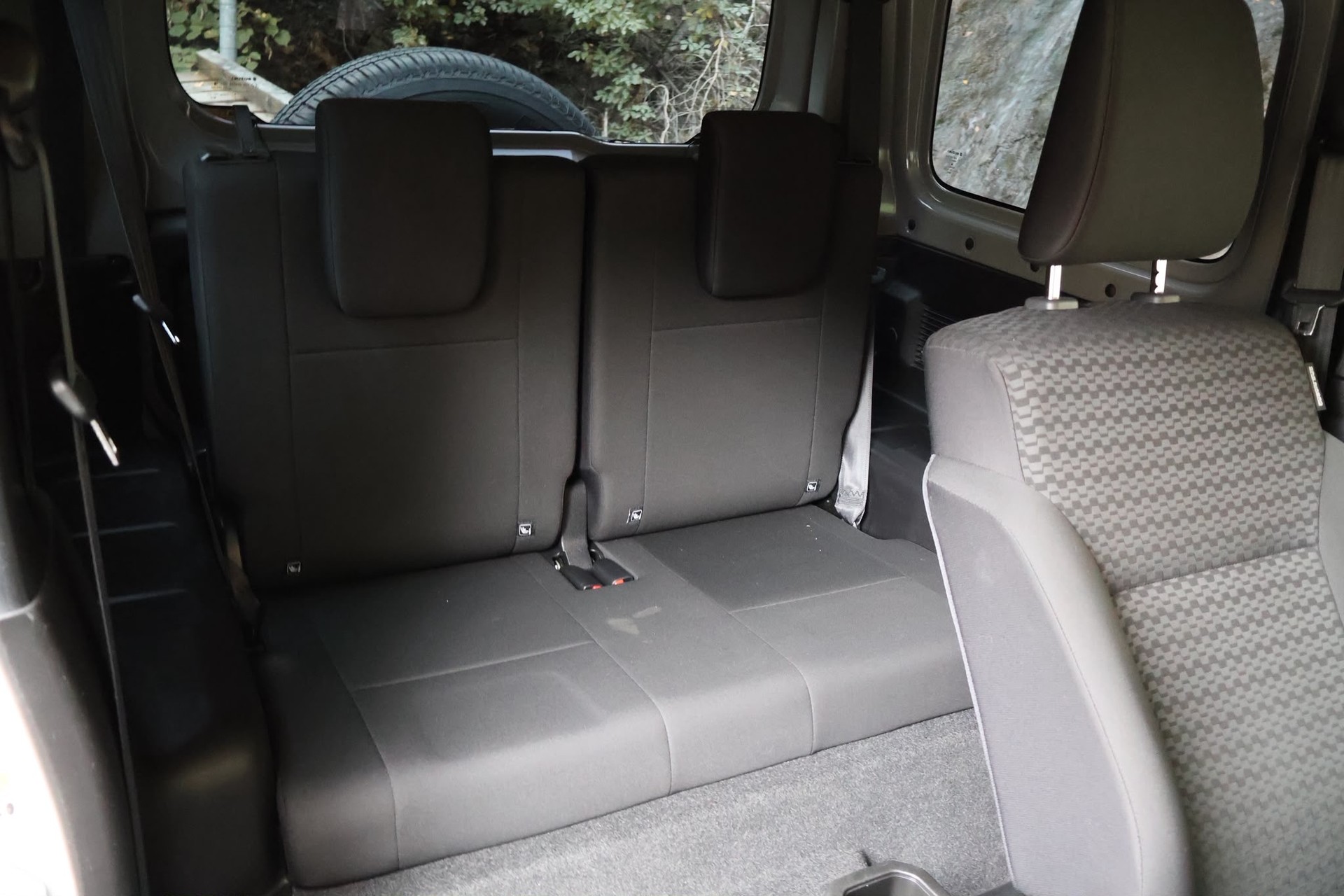 SUZUKI Jimny 1.5 Compact Top 4x4 Automat-image-9